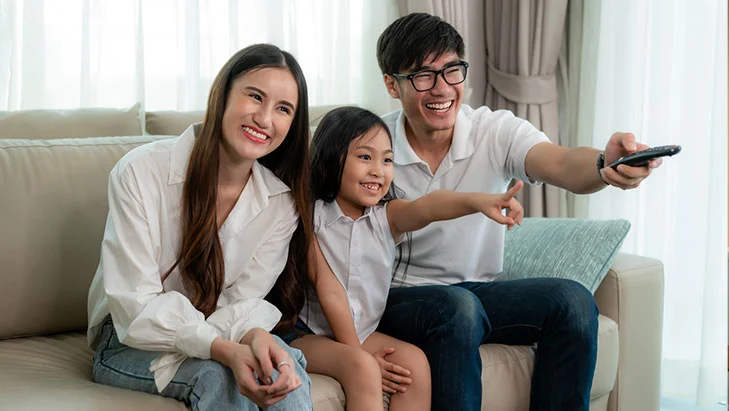 Binge-watching with the family at home